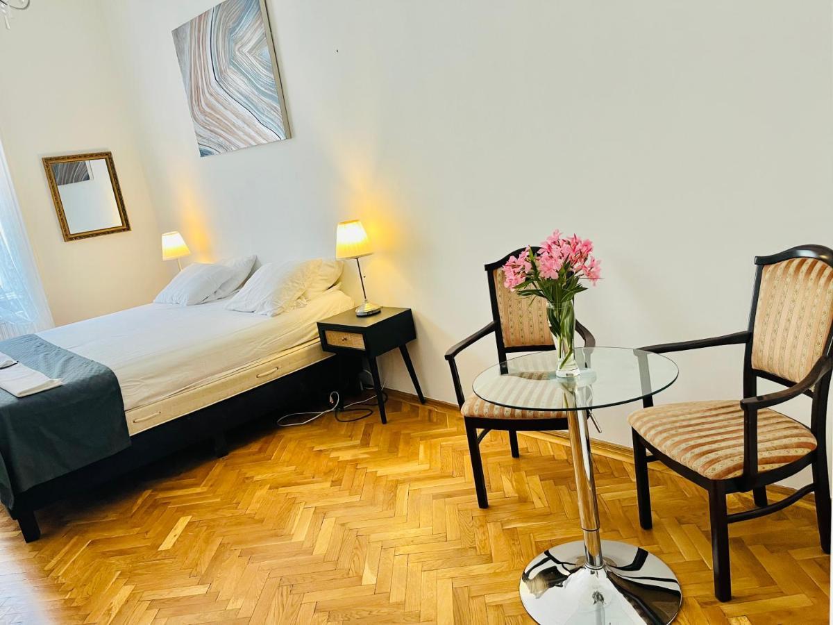 City Rooms Будапеща Екстериор снимка