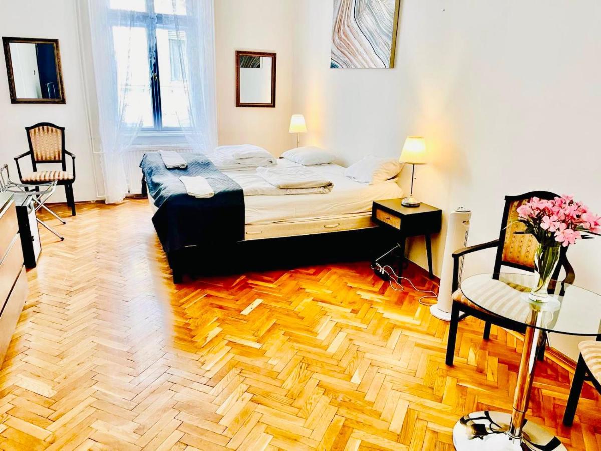 City Rooms Будапеща Екстериор снимка